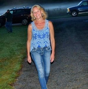 Meet your Posher, Lori